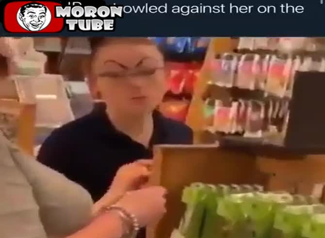 Video :For what purpose She doesn't look like anything at all!